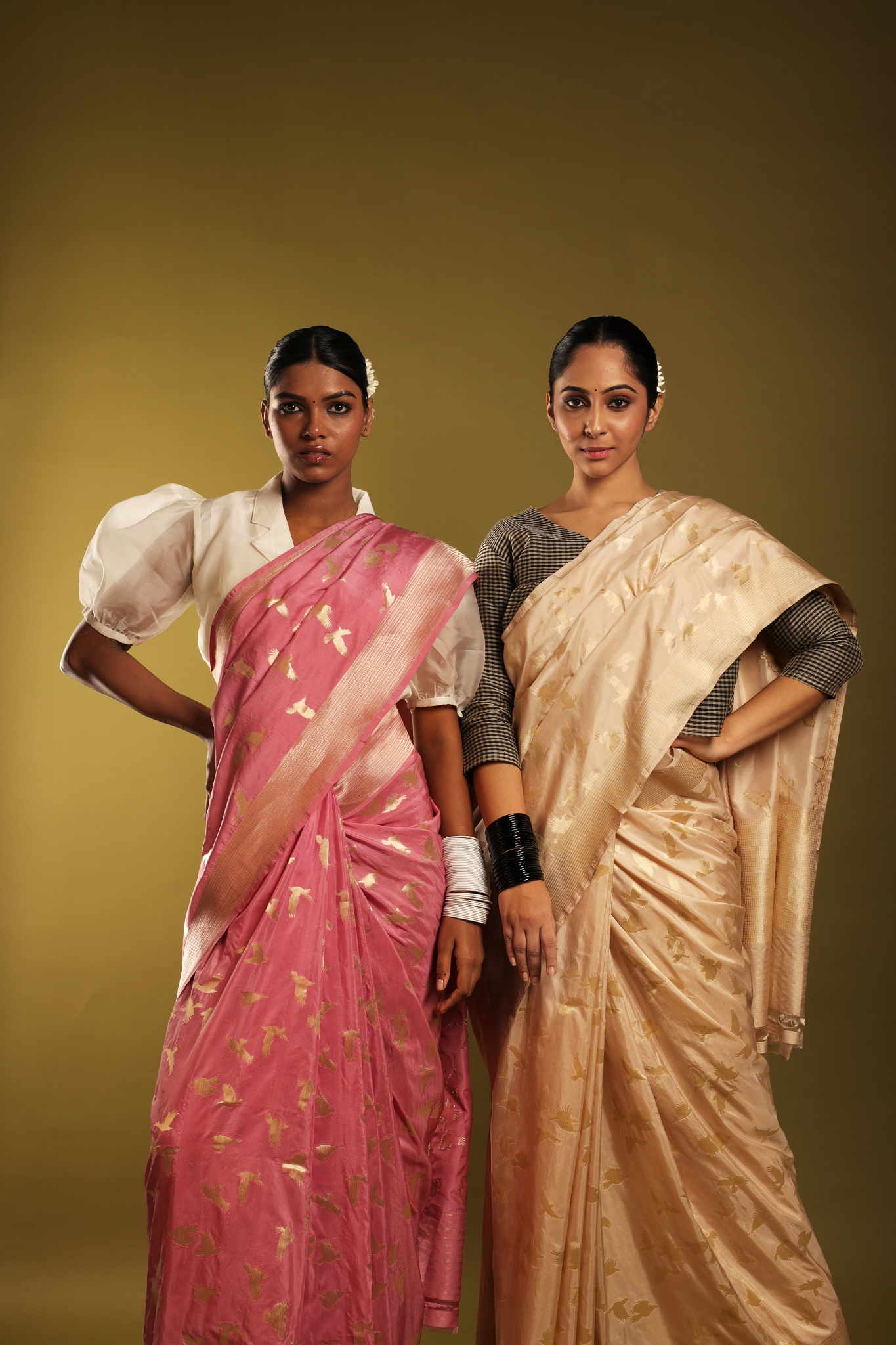 Serene Frost Ivory With Muted Golden Bird Motifs