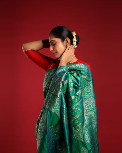 Luxurious Silk Forest Green Saree with Muted Gold Banarasi Phekwa Work and Stunning Pallu