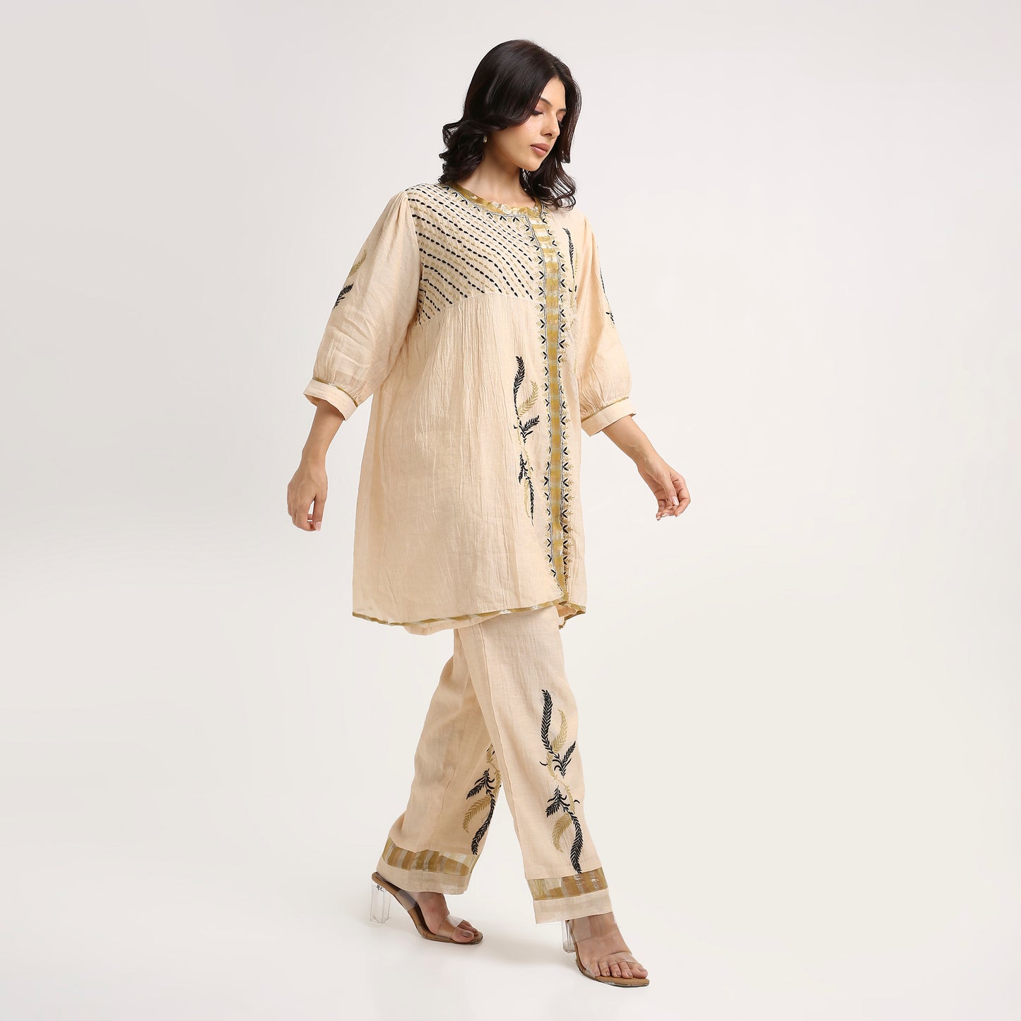 Chikankari Co ord in Champagne Tissue with Moss Green n Black embroidery