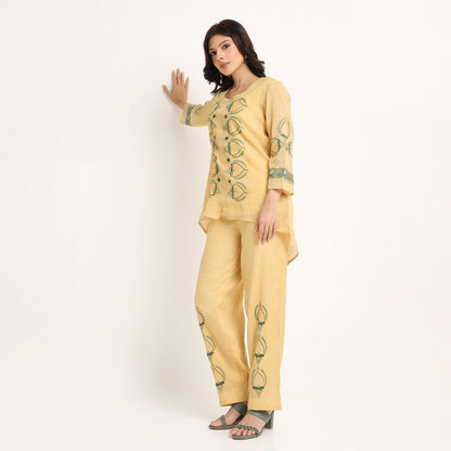 Chikankari Co ord in Gold Silk Tissue Green embroidery