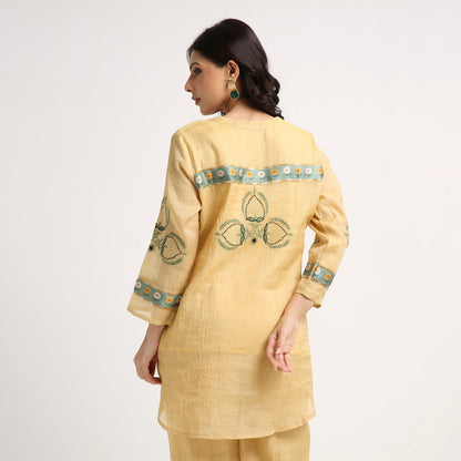 Chikankari Co ord in Gold Silk Tissue Green embroidery