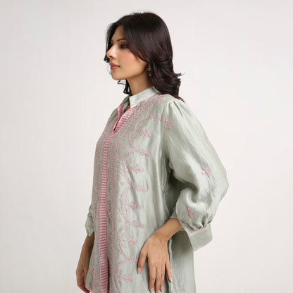 Chikankari Co ord in Sage Green Chanderi Silk with Dusty Pink embroidery